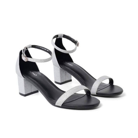 Square heel sandals with sparkling materials